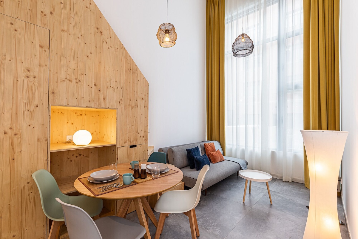 Waou Modern Loft III Centre 3