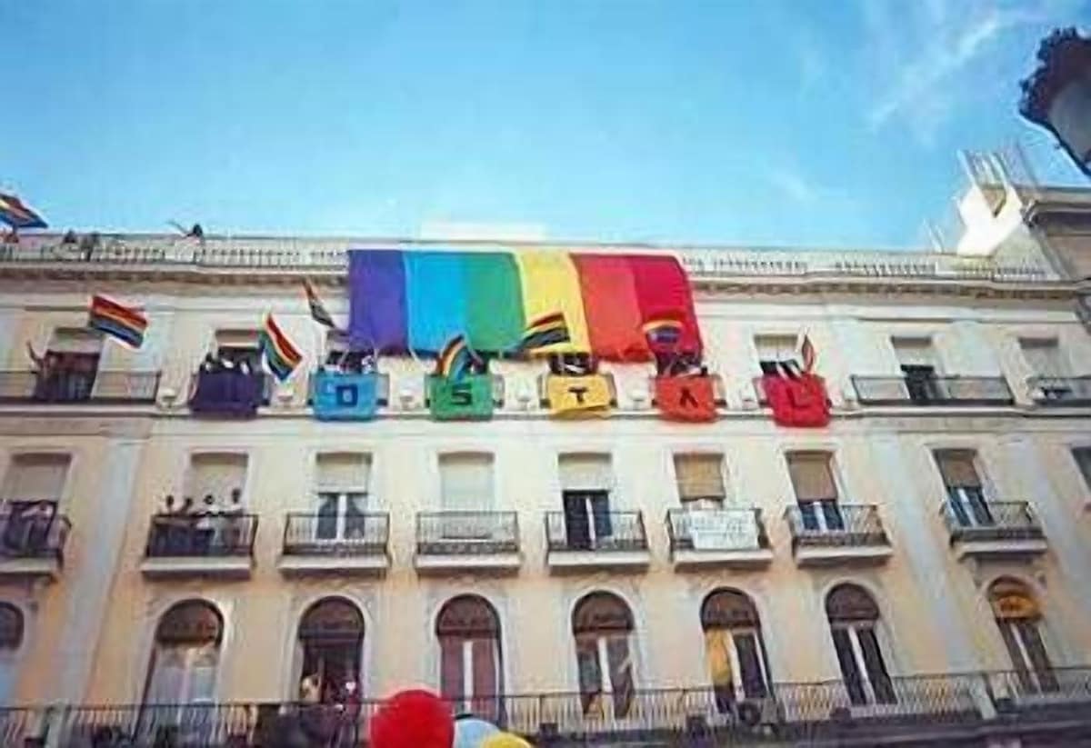Gay Hotel Hostal Puerta del Sol Madrid